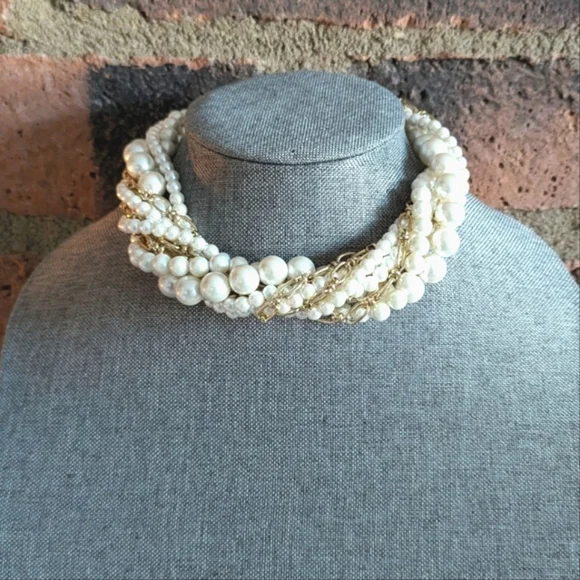 WHBM Pearl Twisted Bib Necklace - Picture 1 of 6